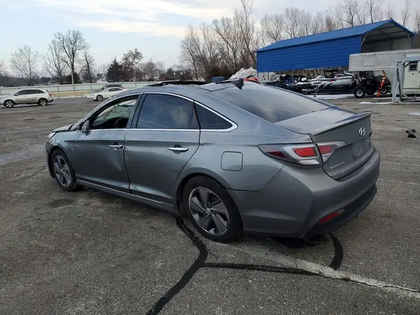 KMHE34L1XHA058286 2017 HYUNDAI SONATA - Image 2