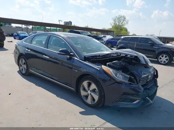 KMHE34L30HA075826 2017 HYUNDAI SONATA - Image 1