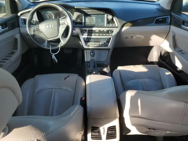 KMHE34L31HA064561 2017 HYUNDAI SONATA - Image 8