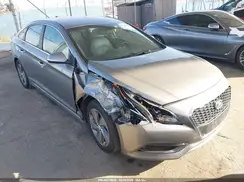 KMHE34L31HA065497 2017 HYUNDAI SONATA