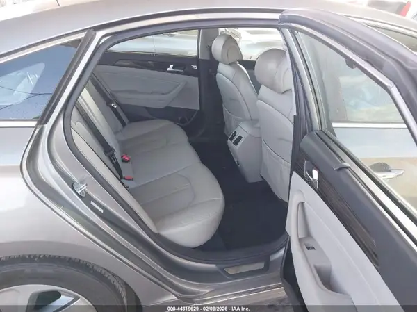 KMHE34L31HA065497 2017 HYUNDAI SONATA - Image 8