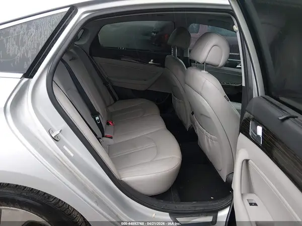 KMHE34L31HA067170 2017 HYUNDAI SONATA - Image 8
