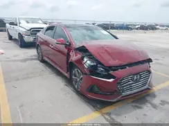 KMHE34L31JA082886 2018 HYUNDAI SONATA