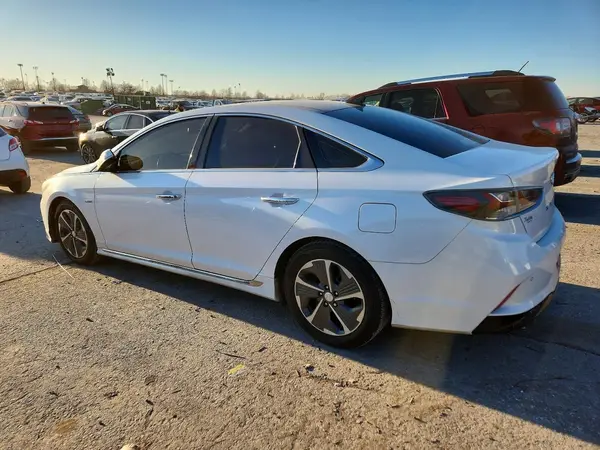 KMHE34L31KA087989 2019 HYUNDAI SONATA - Image 2
