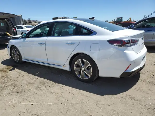 KMHE34L31KA090634 2019 HYUNDAI SONATA - Image 2
