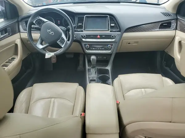 KMHE34L31KA092237 2019 HYUNDAI SONATA - Image 8