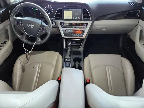 KMHE34L32HA072345 2017 HYUNDAI SONATA - Image 8