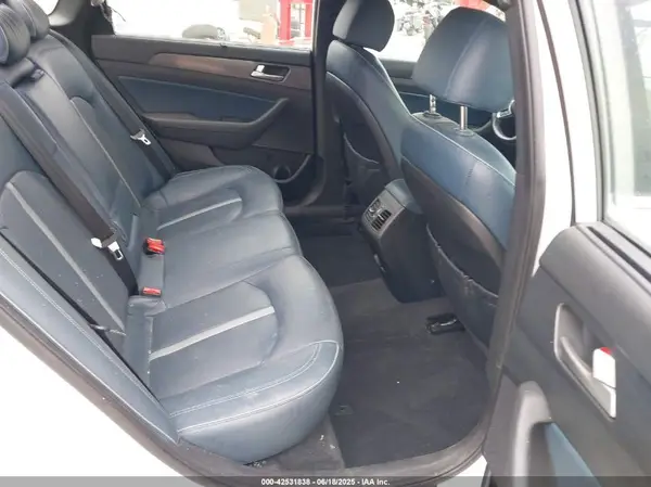 KMHE34L32JA083478 2018 HYUNDAI SONATA - Image 8