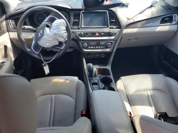 KMHE34L32JA083951 2018 HYUNDAI SONATA - Image 8