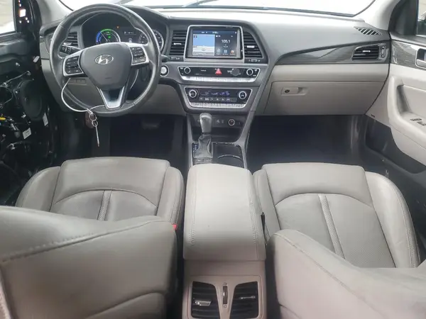KMHE34L32JA087286 2018 HYUNDAI SONATA - Image 8