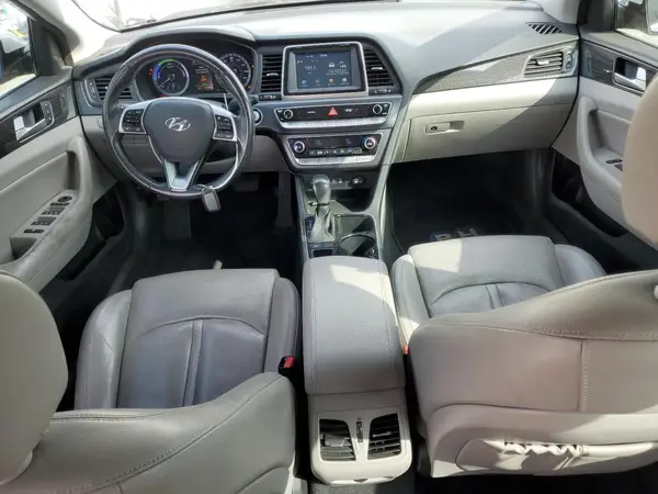 KMHE34L33JA085756 2018 HYUNDAI SONATA - Image 8