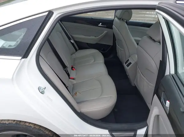 KMHE34L34HA062335 2017 HYUNDAI SONATA - Image 8