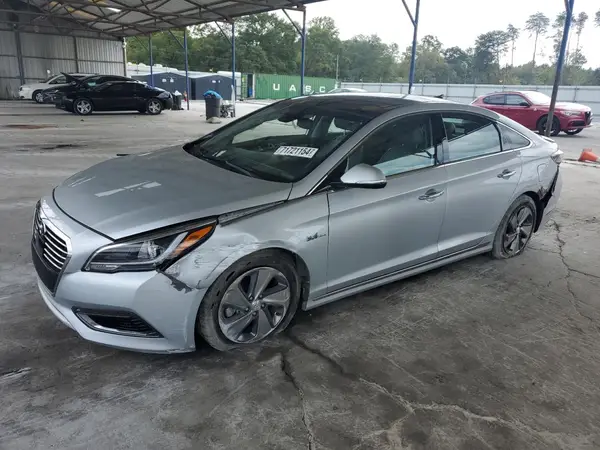 KMHE34L34HA066580 2017 HYUNDAI SONATA - Image 1