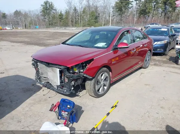 KMHE34L34HA069592 2017 HYUNDAI SONATA - Image 2