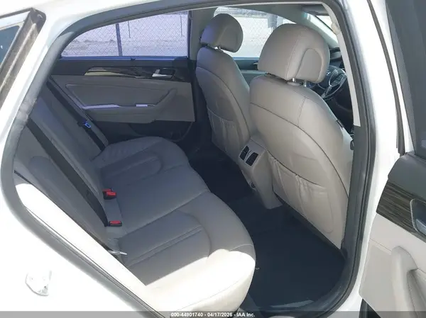 KMHE34L34HA074372 2017 HYUNDAI SONATA - Image 8
