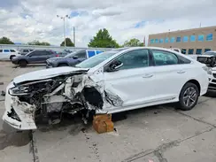 KMHE34L34KA090644 2019 HYUNDAI SONATA