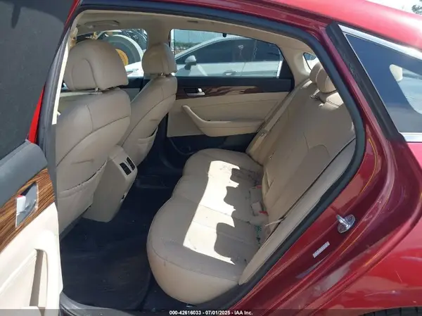 KMHE34L35HA063011 2017 HYUNDAI SONATA - Image 8