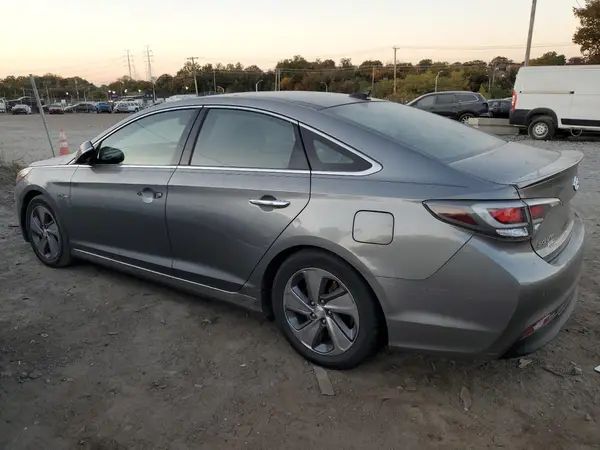 KMHE34L35HA064398 2017 HYUNDAI SONATA - Image 2