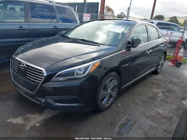 KMHE34L35HA064546 2017 HYUNDAI SONATA - Image 2