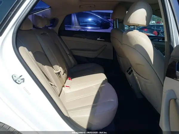 KMHE34L35JA083412 2018 HYUNDAI SONATA - Image 8