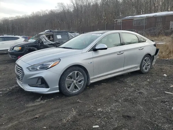 KMHE34L35KA091012 2019 HYUNDAI SONATA - Image 1