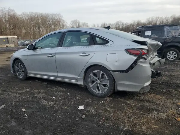 KMHE34L35KA091012 2019 HYUNDAI SONATA - Image 2