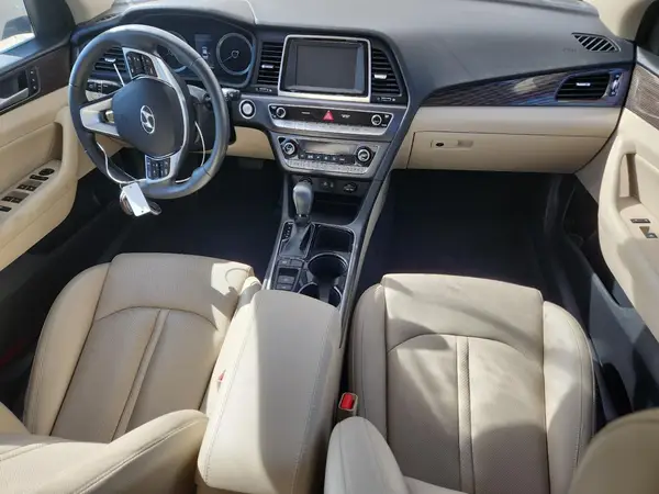 KMHE34L35KA092578 2019 HYUNDAI SONATA - Image 8