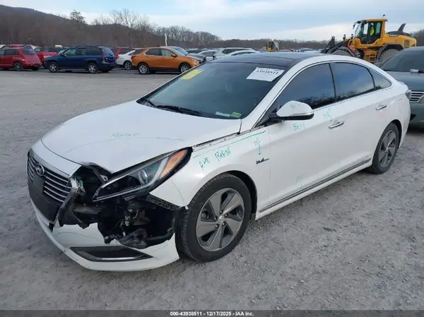 KMHE34L36HA062336 2017 HYUNDAI SONATA - Image 2