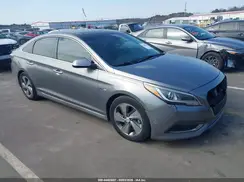 KMHE34L36HA068816 2017 HYUNDAI SONATA