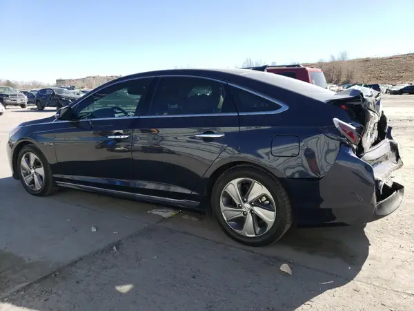 KMHE34L36HA072509 2017 HYUNDAI SONATA - Image 2
