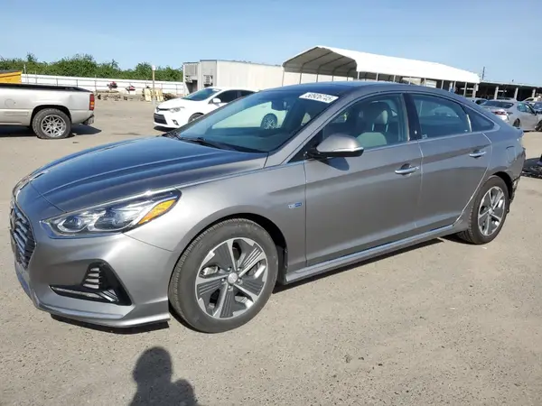 KMHE34L36JA086898 2018 HYUNDAI SONATA - Image 1