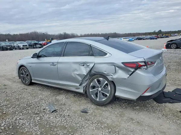 KMHE34L36KA093965 2019 HYUNDAI SONATA - Image 2