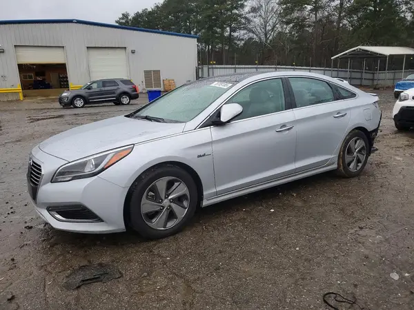 KMHE34L37HA068808 2017 HYUNDAI SONATA - Image 1