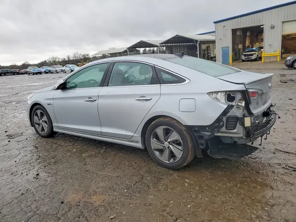 KMHE34L37HA068808 2017 HYUNDAI SONATA - Image 2