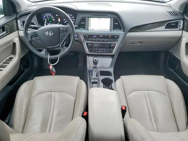 KMHE34L37HA068808 2017 HYUNDAI SONATA - Image 8