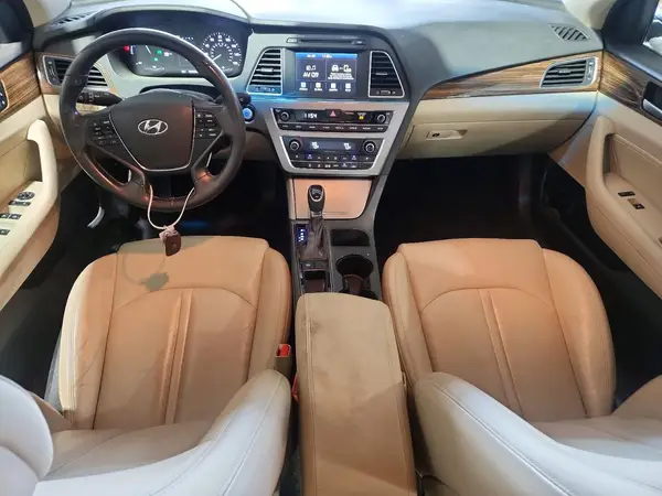 KMHE34L37HA068937 2017 HYUNDAI SONATA - Image 8