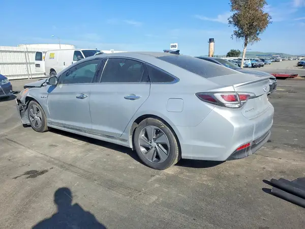 KMHE34L37HA074673 2017 HYUNDAI SONATA - Image 2