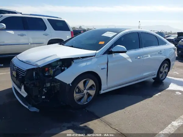 KMHE34L37HA077234 2017 HYUNDAI SONATA - Image 2