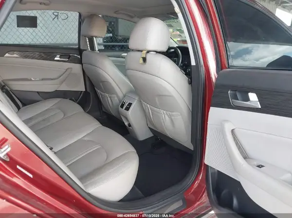 KMHE34L37JA083461 2018 HYUNDAI SONATA - Image 8
