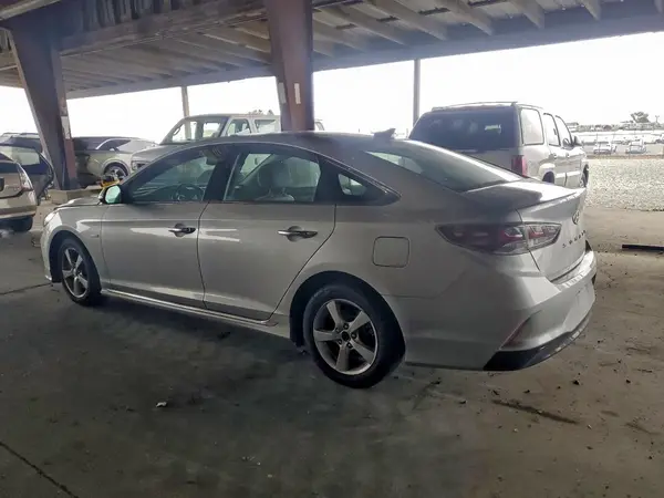 KMHE34L37JA083492 2018 HYUNDAI SONATA - Image 2