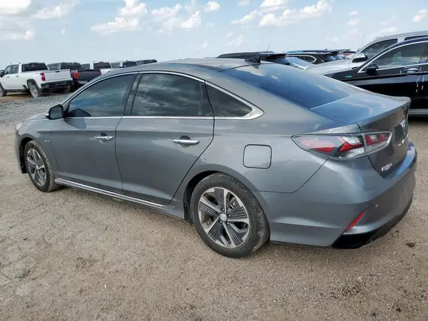 KMHE34L37JA084223 2018 HYUNDAI SONATA - Image 2