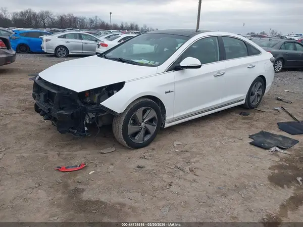 KMHE34L38HA062337 2017 HYUNDAI SONATA - Image 2