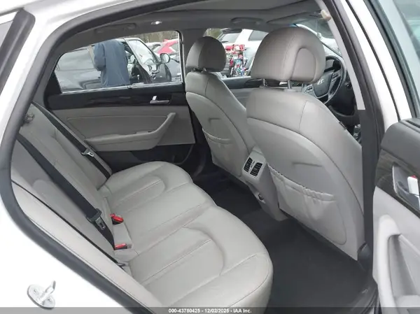 KMHE34L38HA062340 2017 HYUNDAI SONATA - Image 8