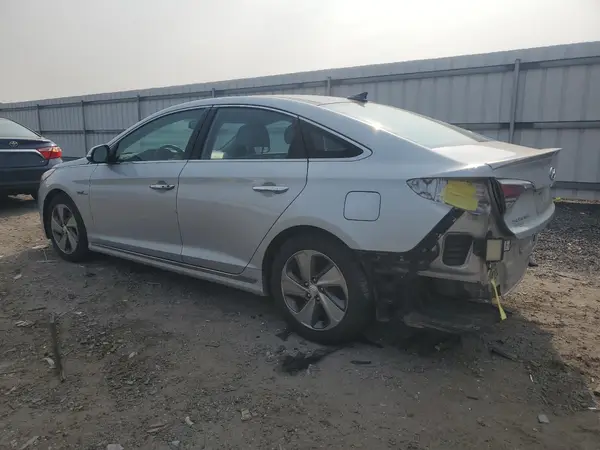 KMHE34L38HA068784 2017 HYUNDAI SONATA - Image 2