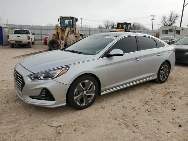 KMHE34L38KA093143 2019 HYUNDAI SONATA - Image 1