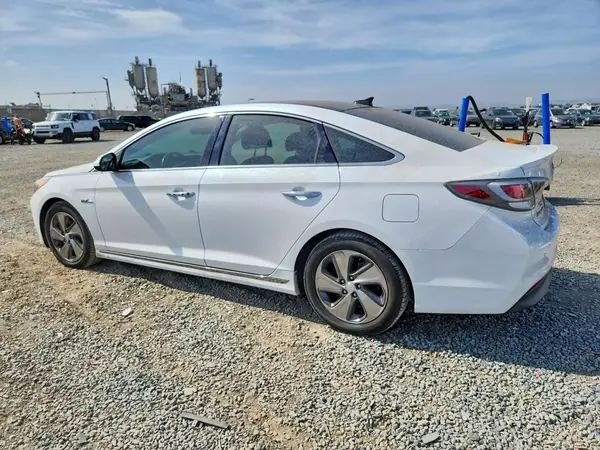 KMHE34L39HA071533 2017 HYUNDAI SONATA - Image 2