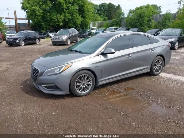 KMHE34L39HA075419 2017 HYUNDAI SONATA - Image 2