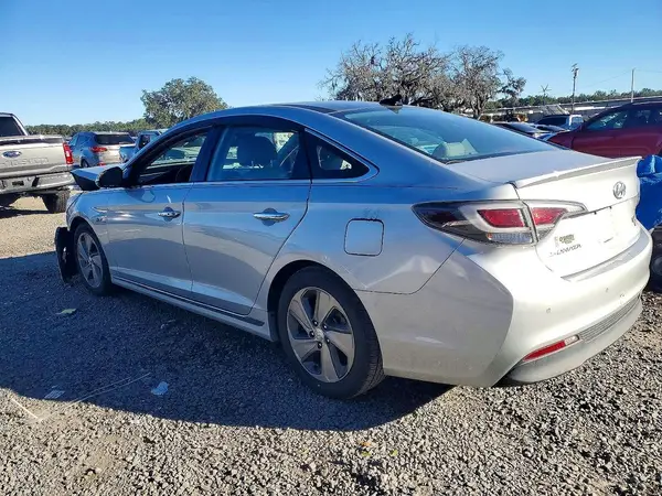 KMHE34L39HA075615 2017 HYUNDAI SONATA - Image 2
