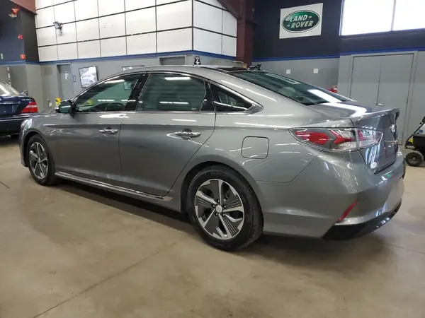 KMHE34L39JA079881 2018 HYUNDAI SONATA - Image 2