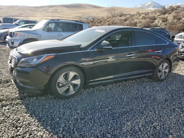 KMHE34L3XHA062405 2017 HYUNDAI SONATA - Image 1